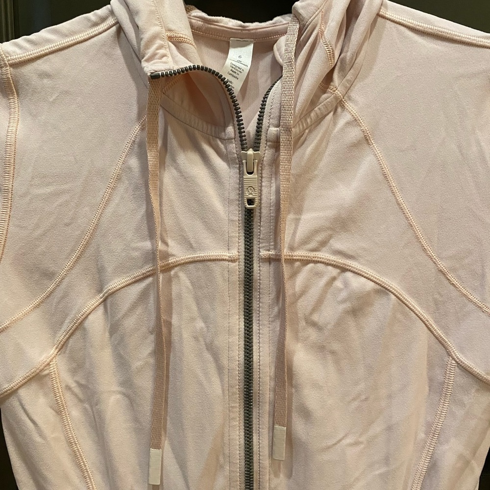 Lululemon Jacket - Picture 10 of 12